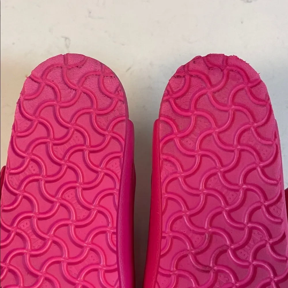 Birkenstock Little Kids Arizona EVA Sandals Pink Two-Strap Slide Sandals Size 10